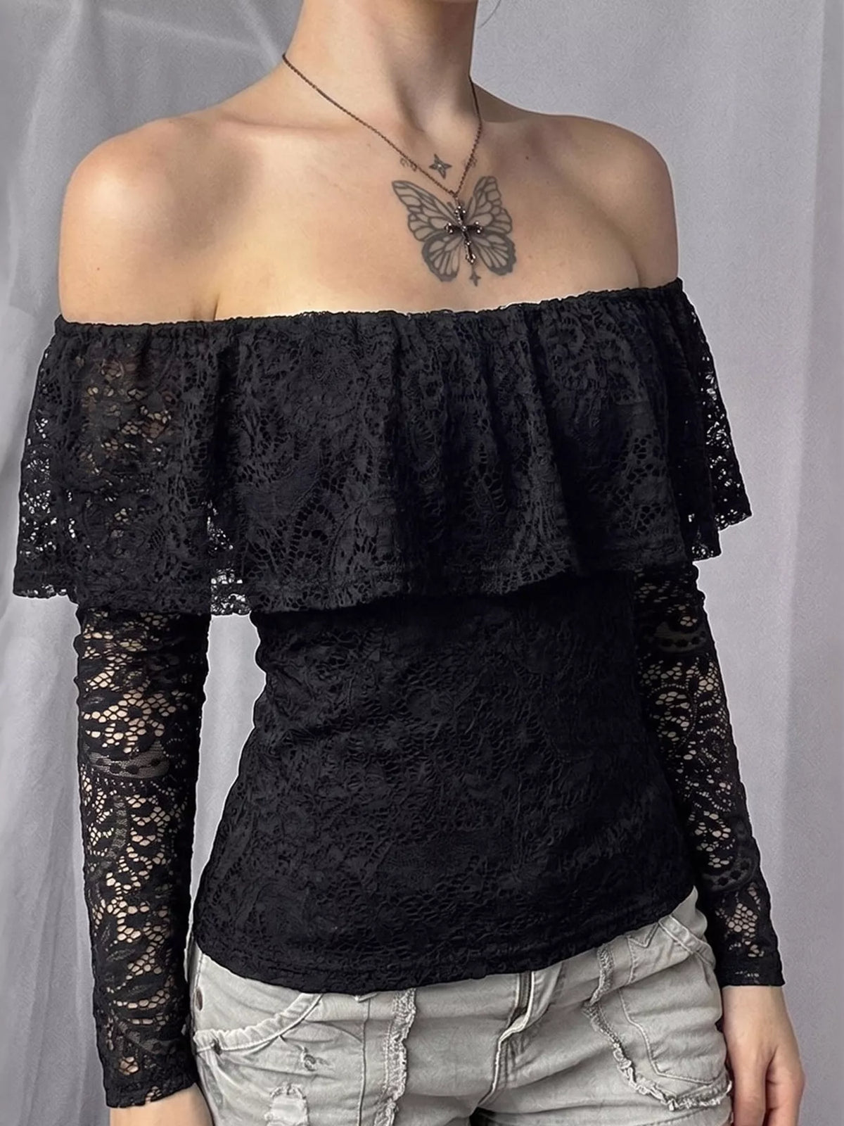 Off-Shoulder Lace Trim Long Sleeve T-Shirt - Black - View 4