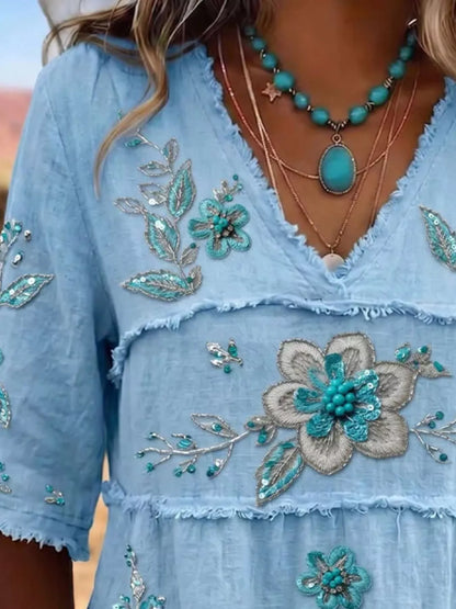 Full Size Floral Raw Hem V-Neck Blouse Plus Size - Blue - View 2