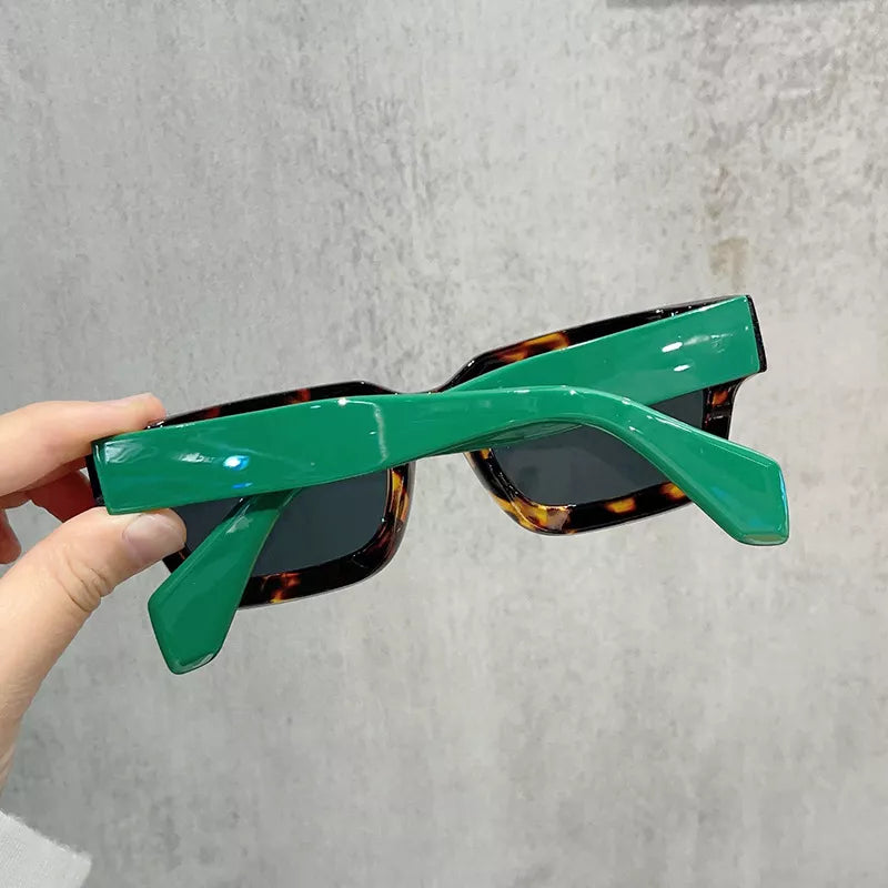 Vintage Rectangular Sunglasses - Caramel - View 4