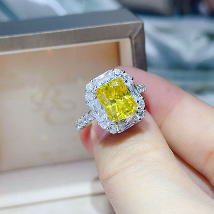4dc43e4f-b0d7-49e8-b612-fd5bc4203504-Max
