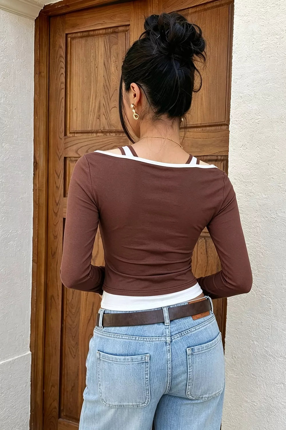 Color-Block Cutout Long Sleeve Slim Fit Top - Brown - View 5