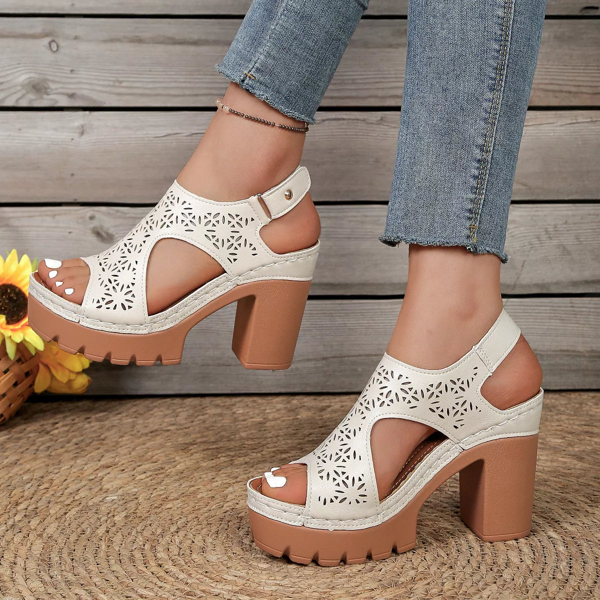 Open Toe Block Heels Sandals - White - View 7
