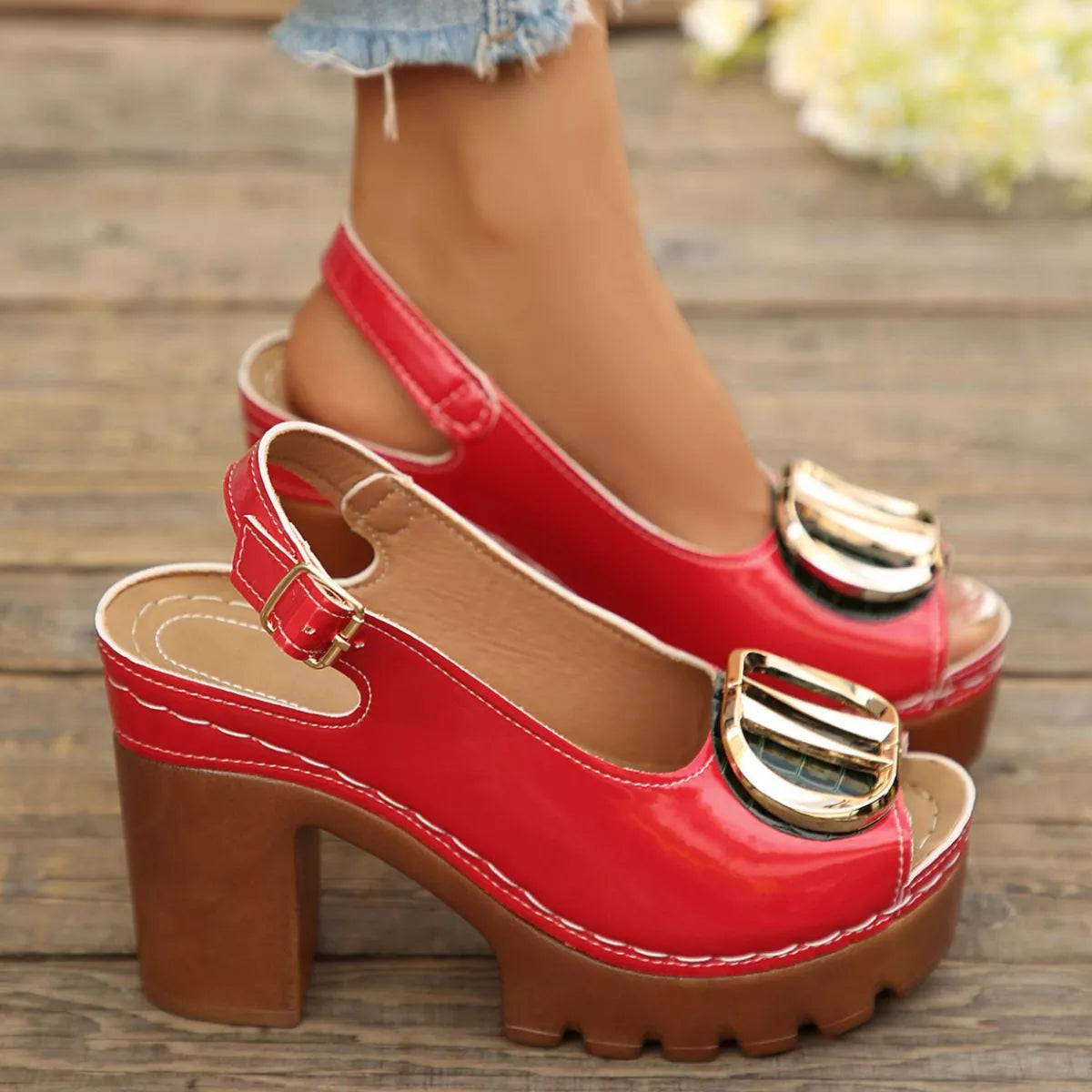 Open Toe Block Heels Sandals - Red - View 4
