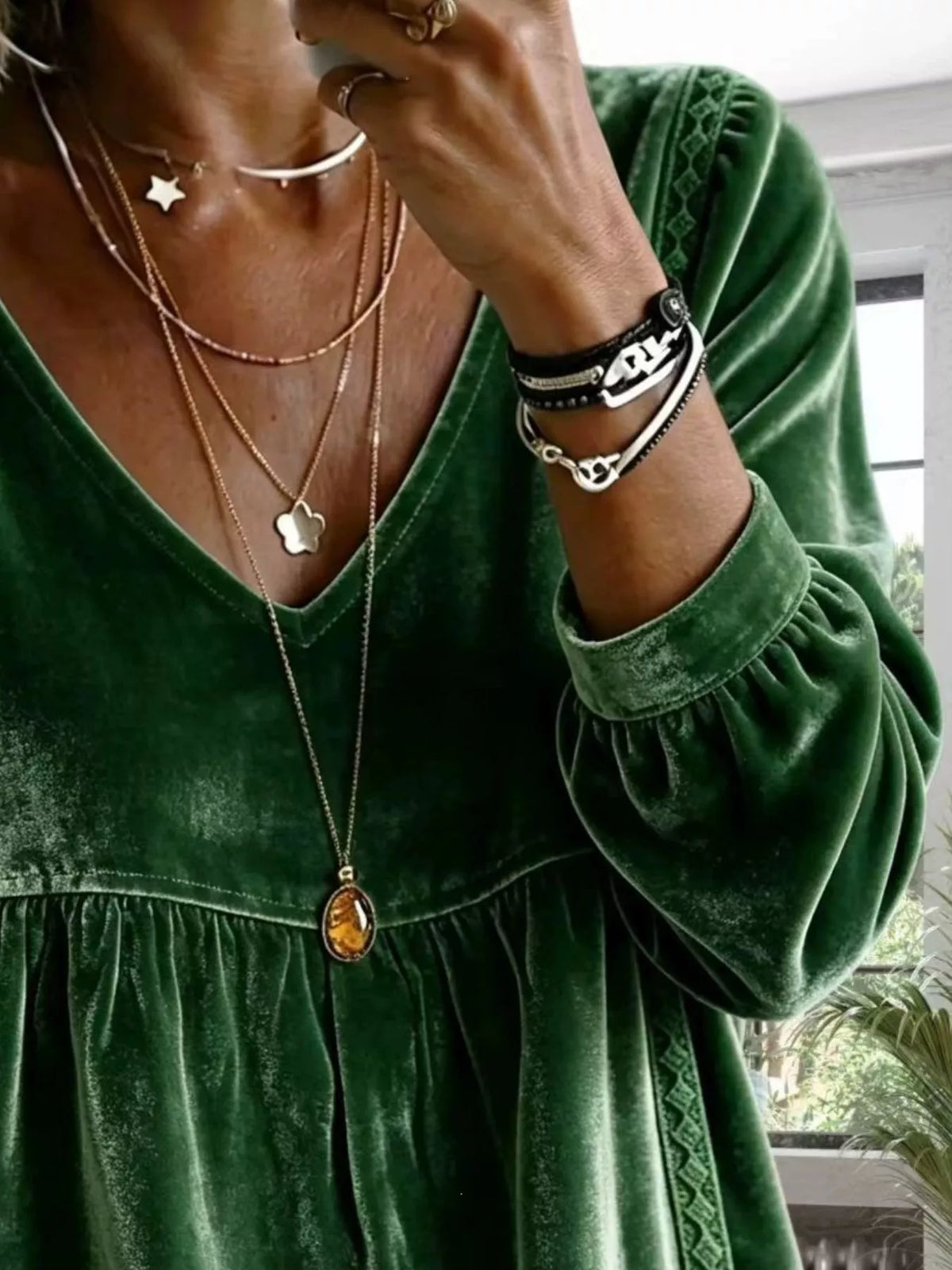 Full Size Velvet Lace Detail V-Neck Blouse Plus Size - Dark Green - View 20