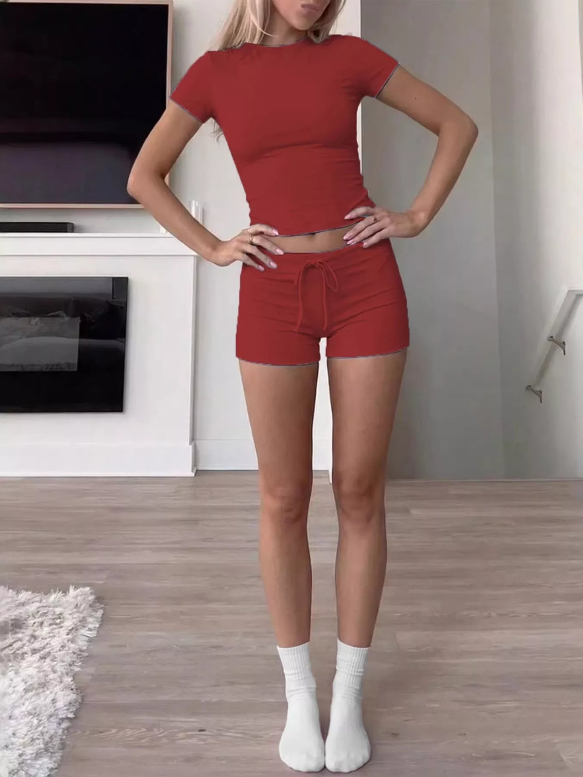 Mock Neck Crop Top and Drawstring Shorts Set - Wine Red - View 1