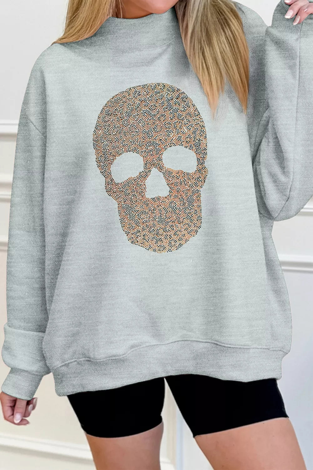 Halloween Rhinestone Skull Graphic Mock Neck Baggy Pullover Sweatshirt - Gray - View 4