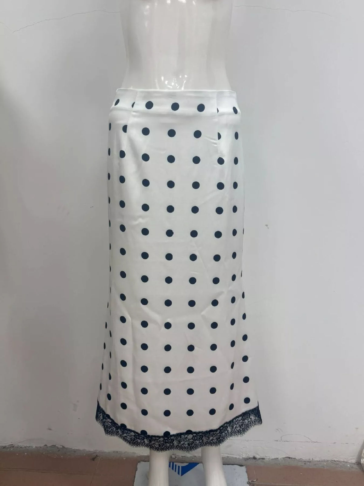 Polka Dot Midi Skirt with Lace Trim - White - View 9