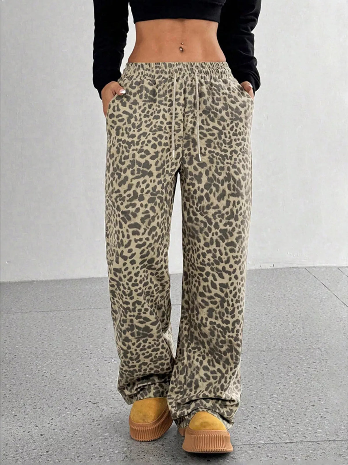 Full Size Leopard Print Wide Leg Pants Plus Size - Khaki - View 7