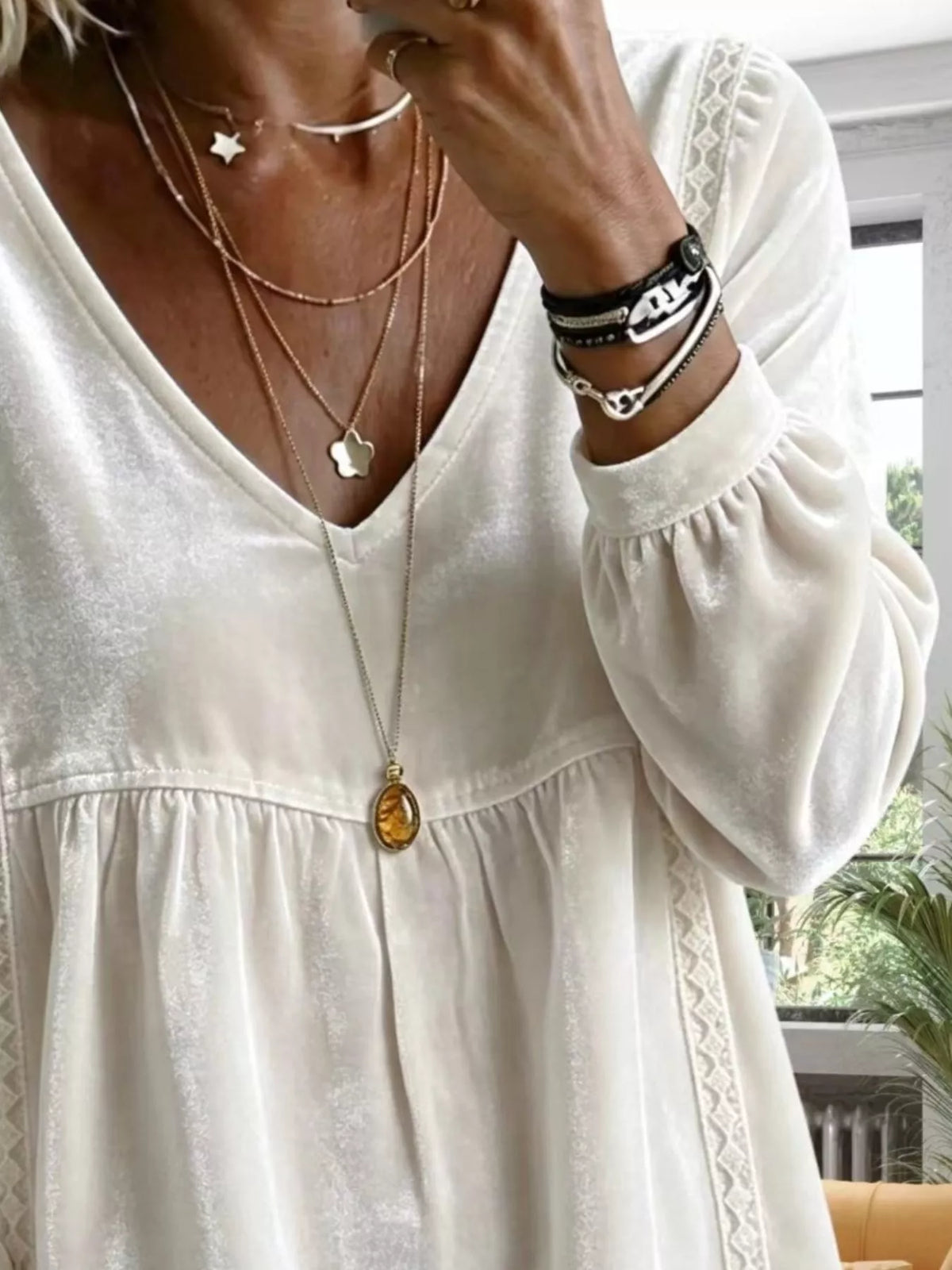 Full Size Velvet Lace Detail V-Neck Blouse Plus Size - White - View 4