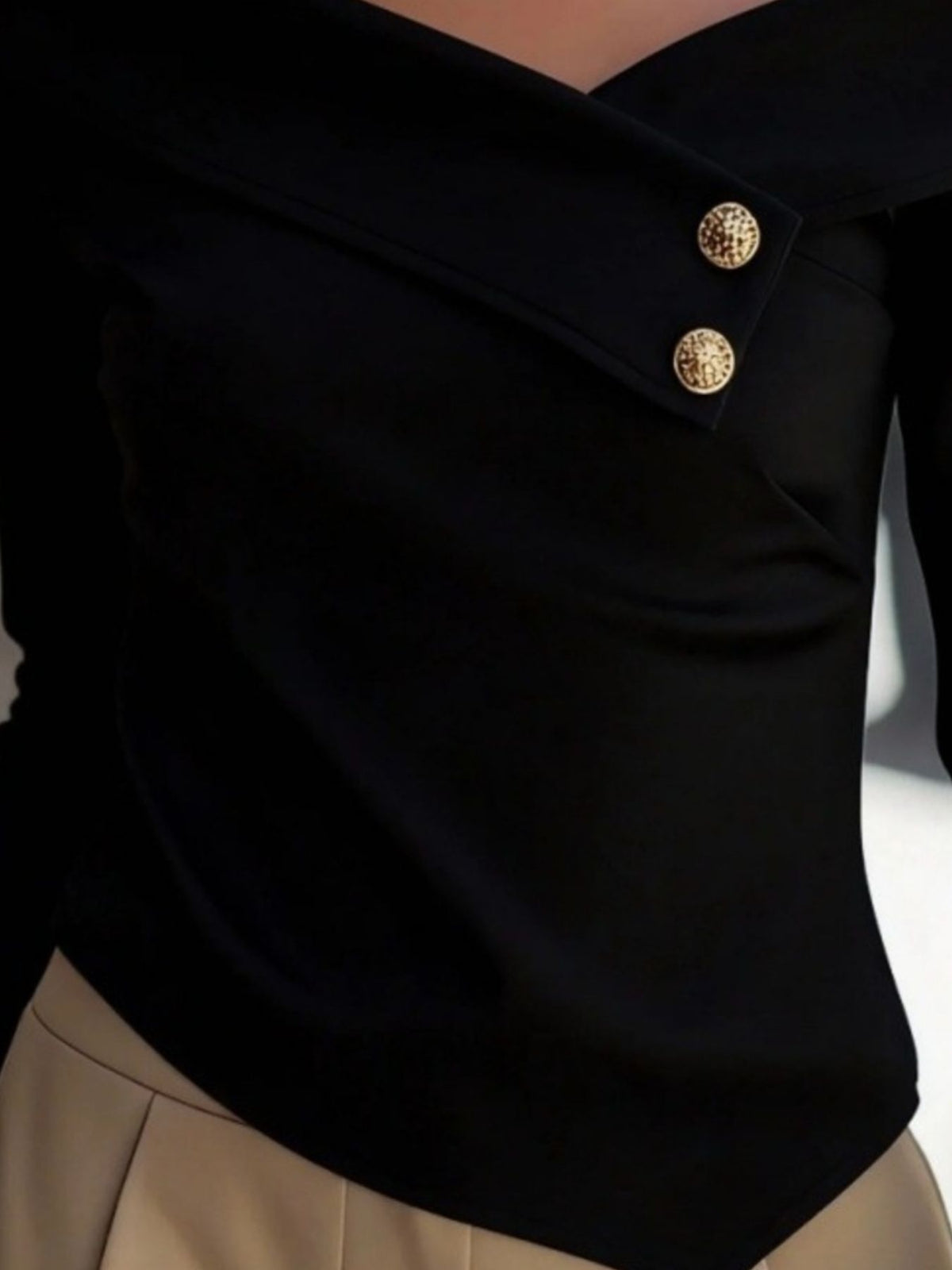 Off-Shoulder Button Decor Blouse - Black - View 5