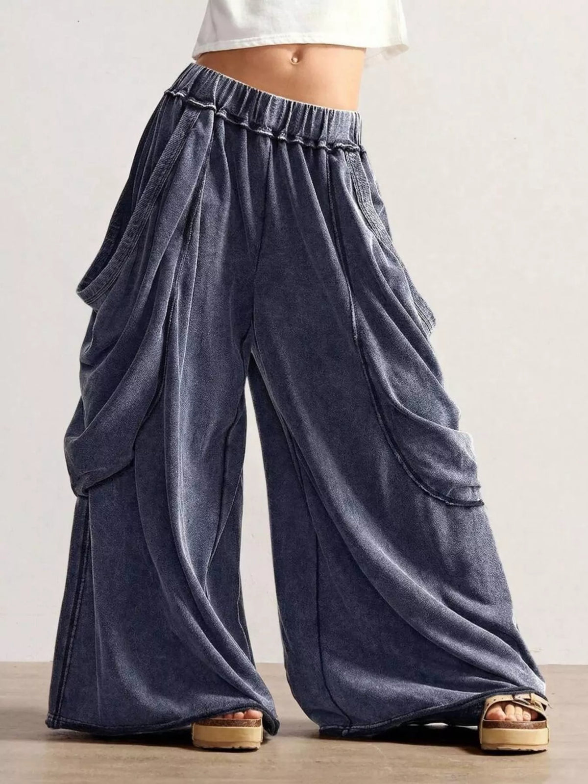 Oversized Wide-Leg Cargo Pants - Navy Blue - View 1