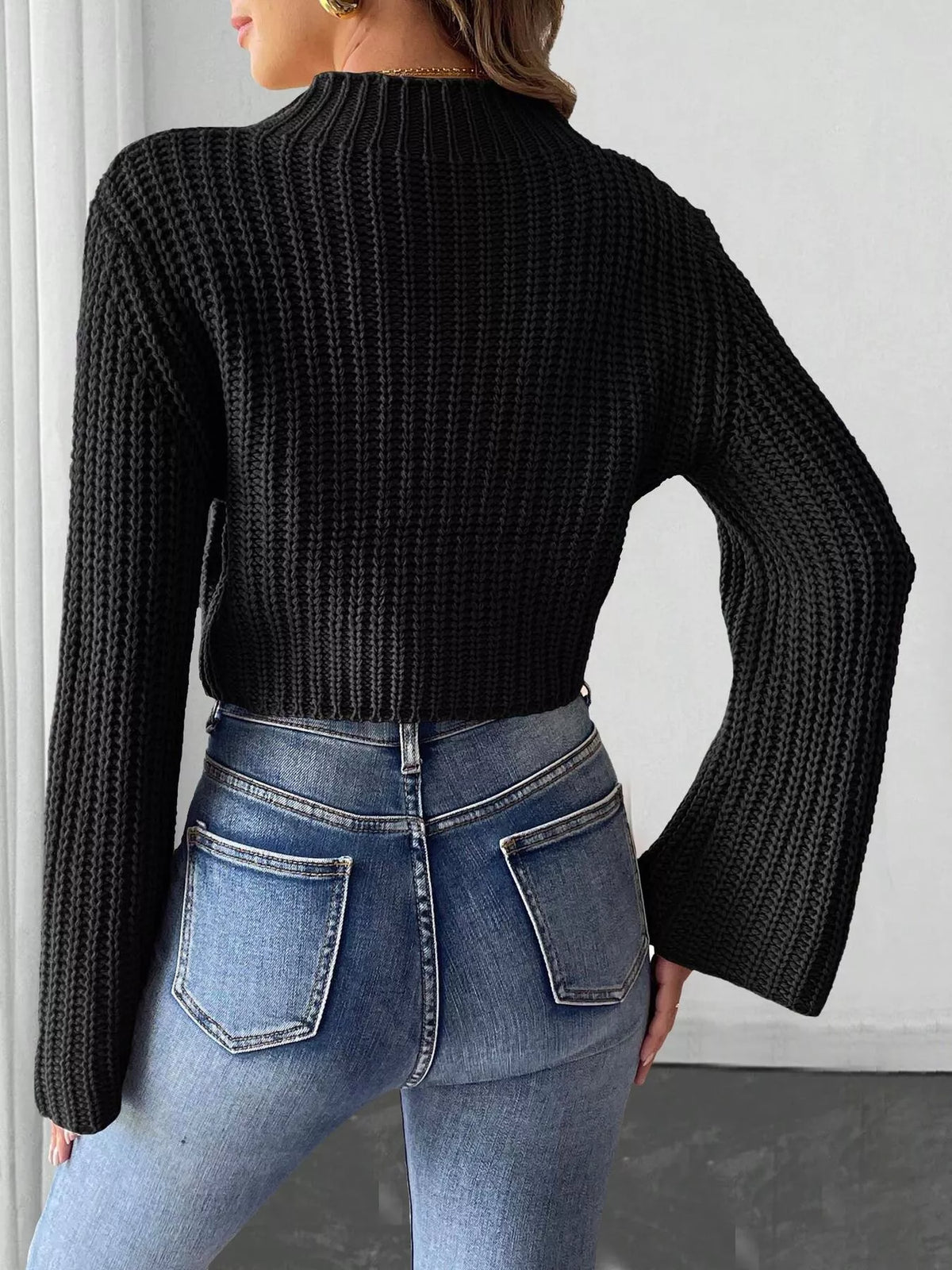 Bow-Decorated Mock Neck Cropped Sweater - Black - View 4