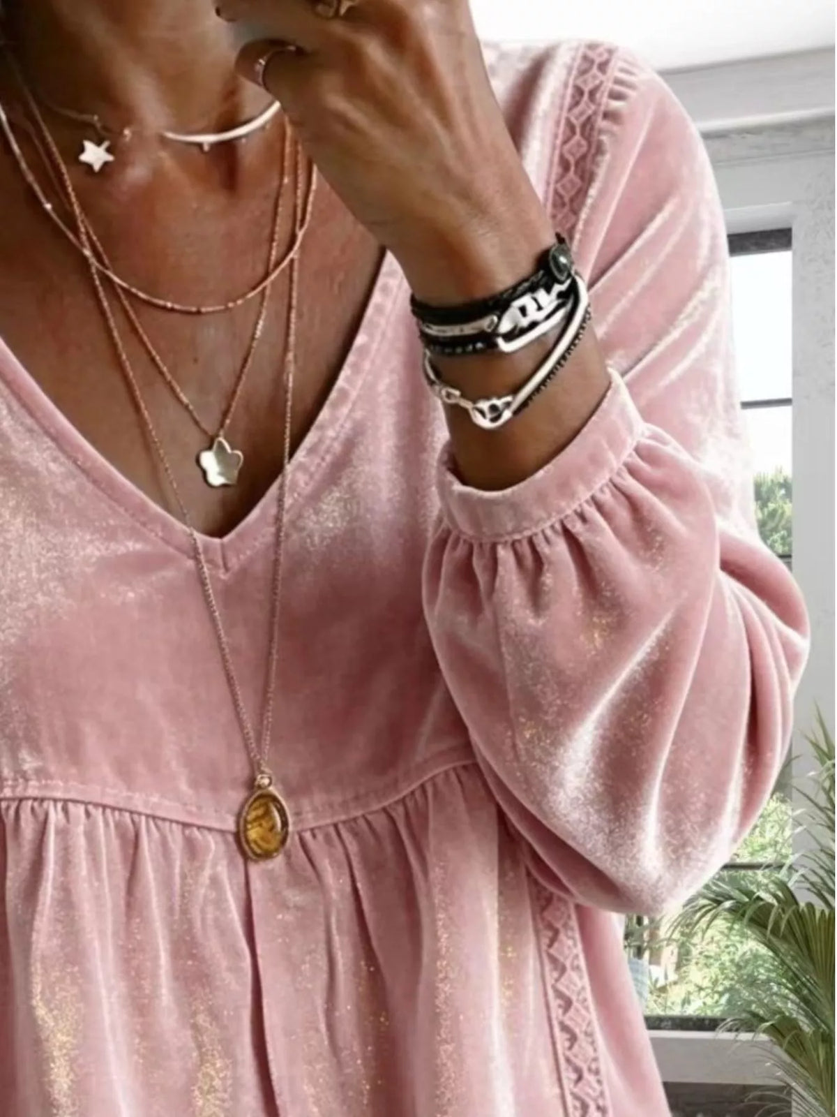 Full Size Velvet Lace Detail V-Neck Blouse Plus Size - Pink - View 16