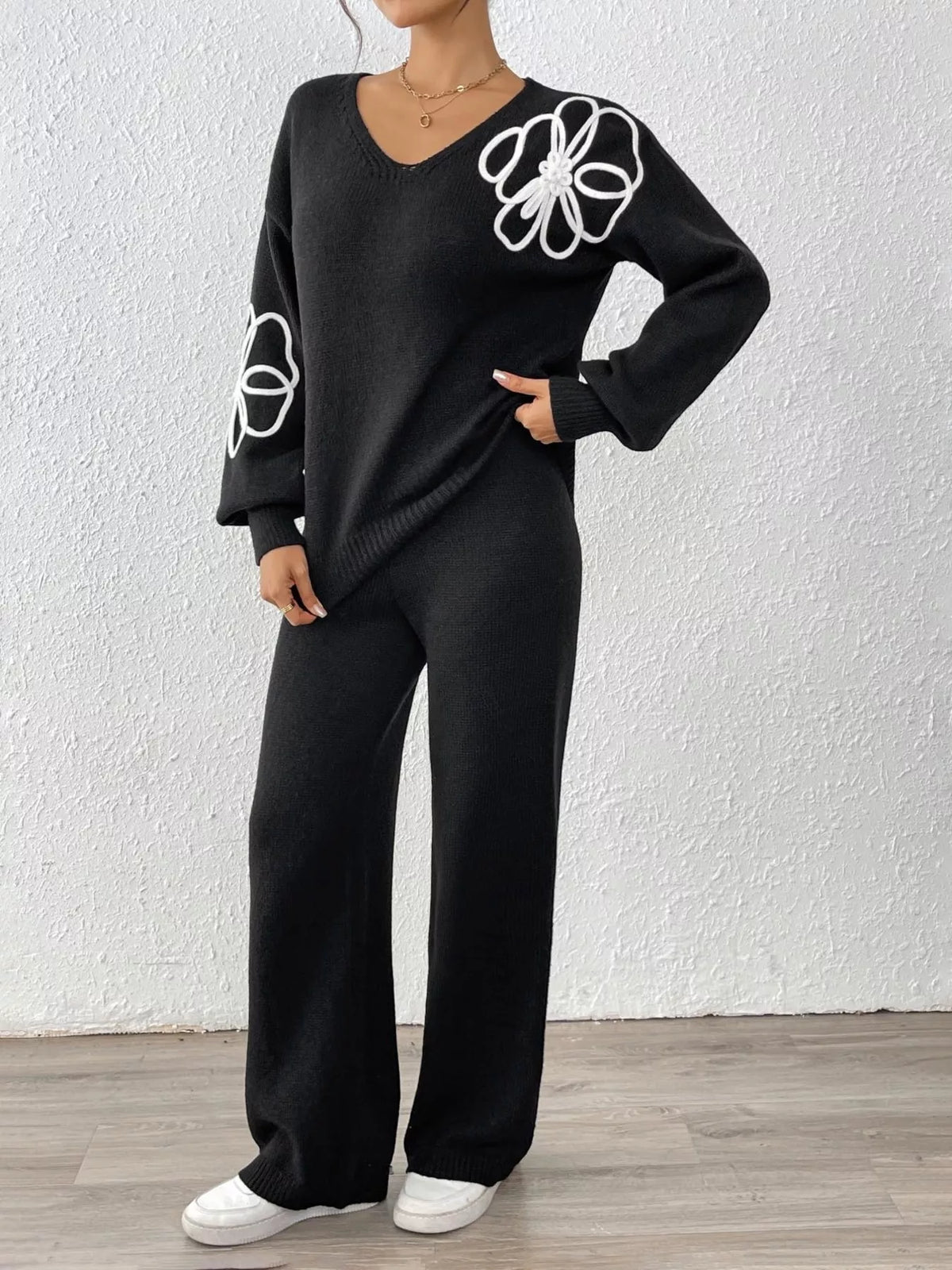 V-Neck Dropped Shoulder Top and Pants Sweater Set - Black - View 6