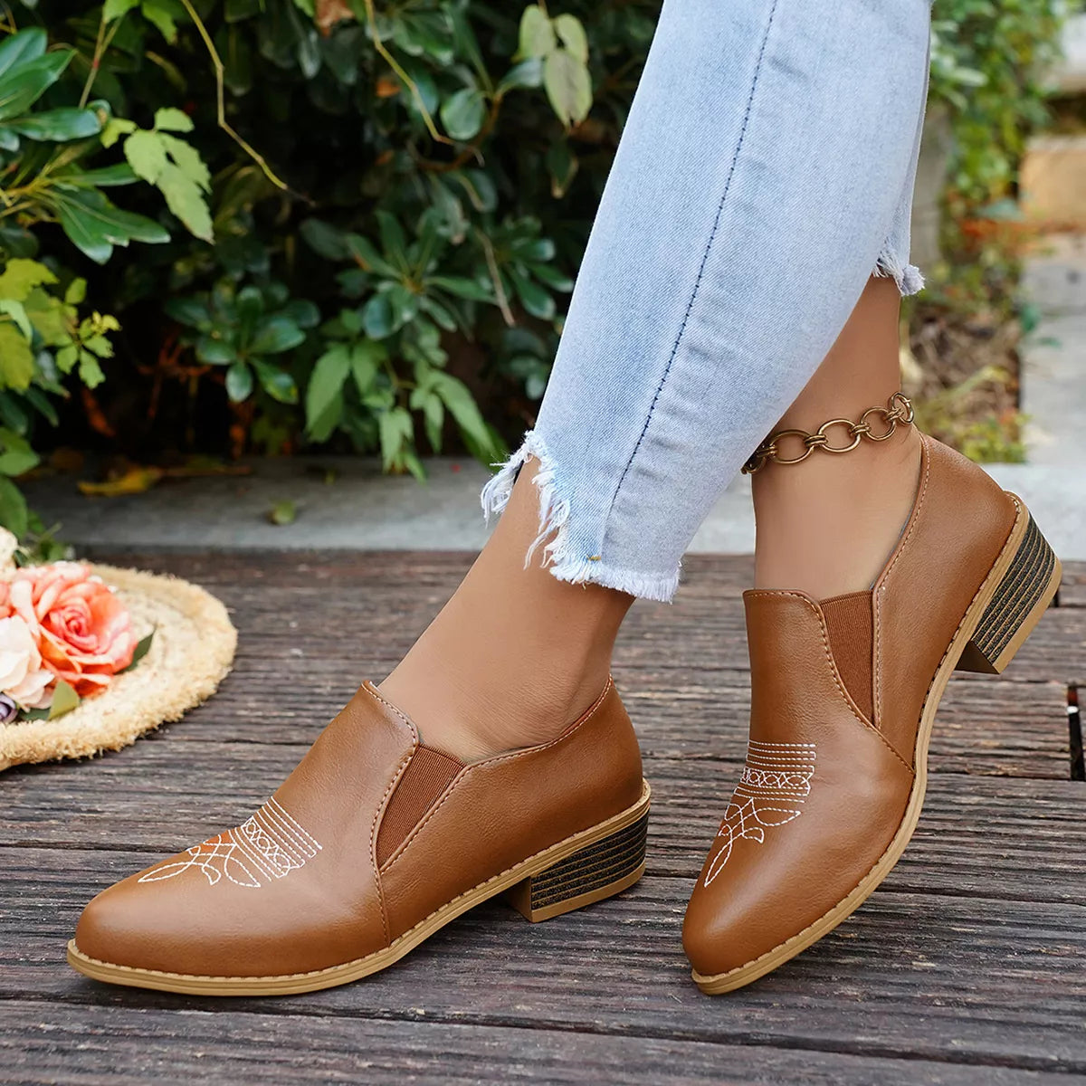 Point Toe Block Heels Loafers - Brown - View 5