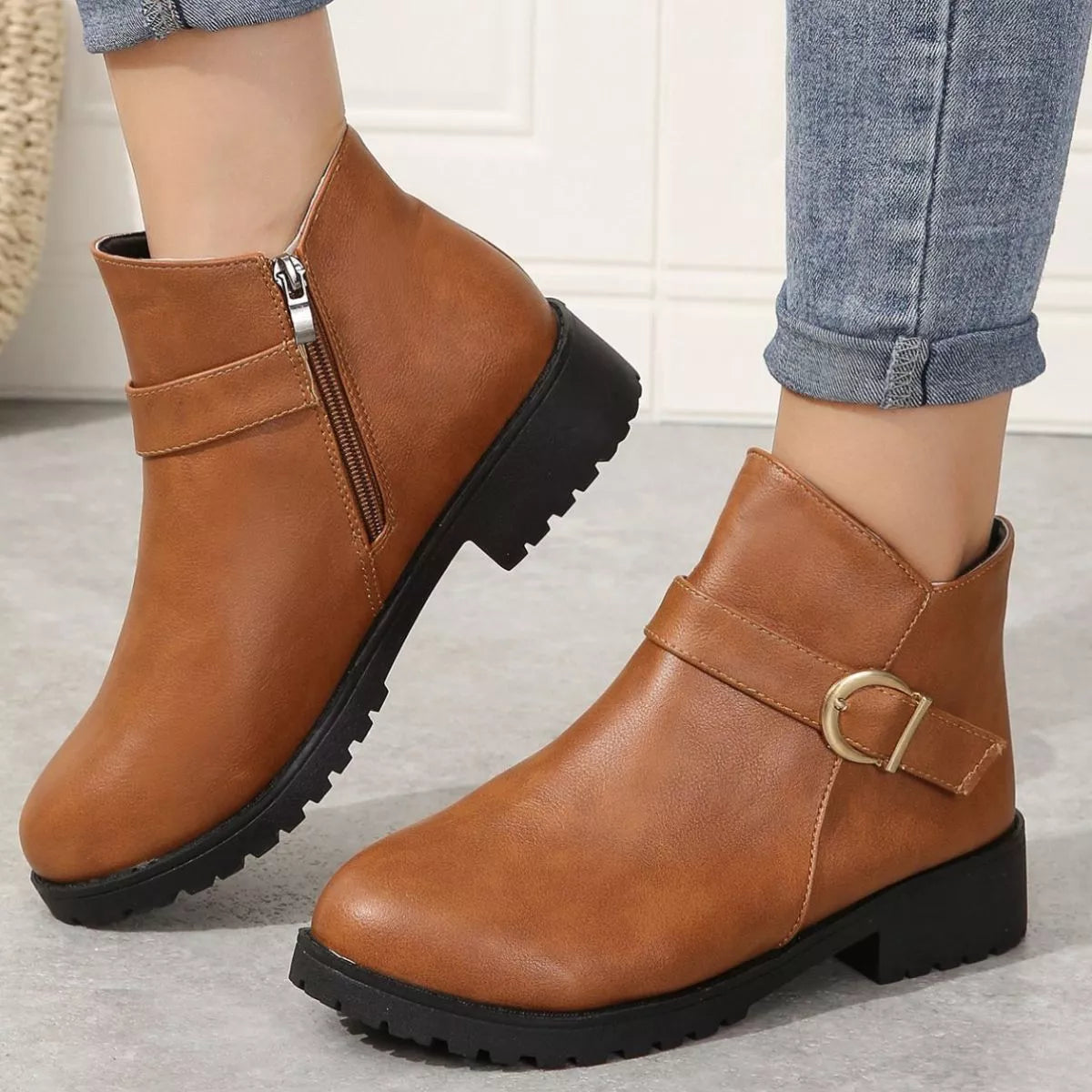 Round Toe Block Heels Boots - Yellowish Brown - View 6