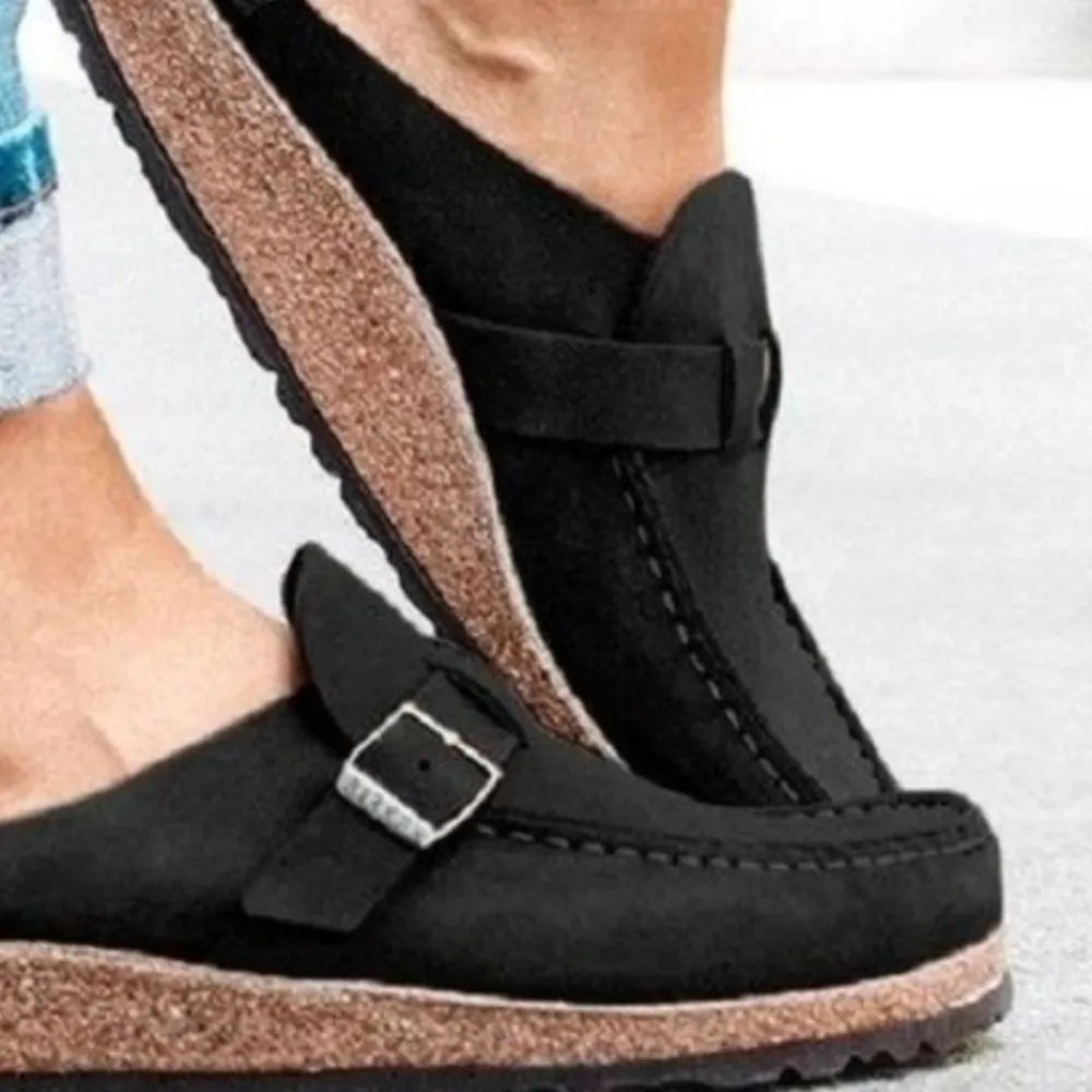 Round Toe Low Heel Buckle Loafers - Black - View 3