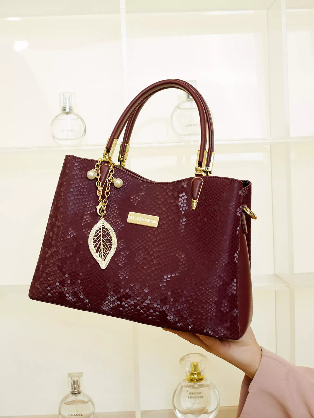 Snakeskin Texture Handbag - Wine Red - View 6