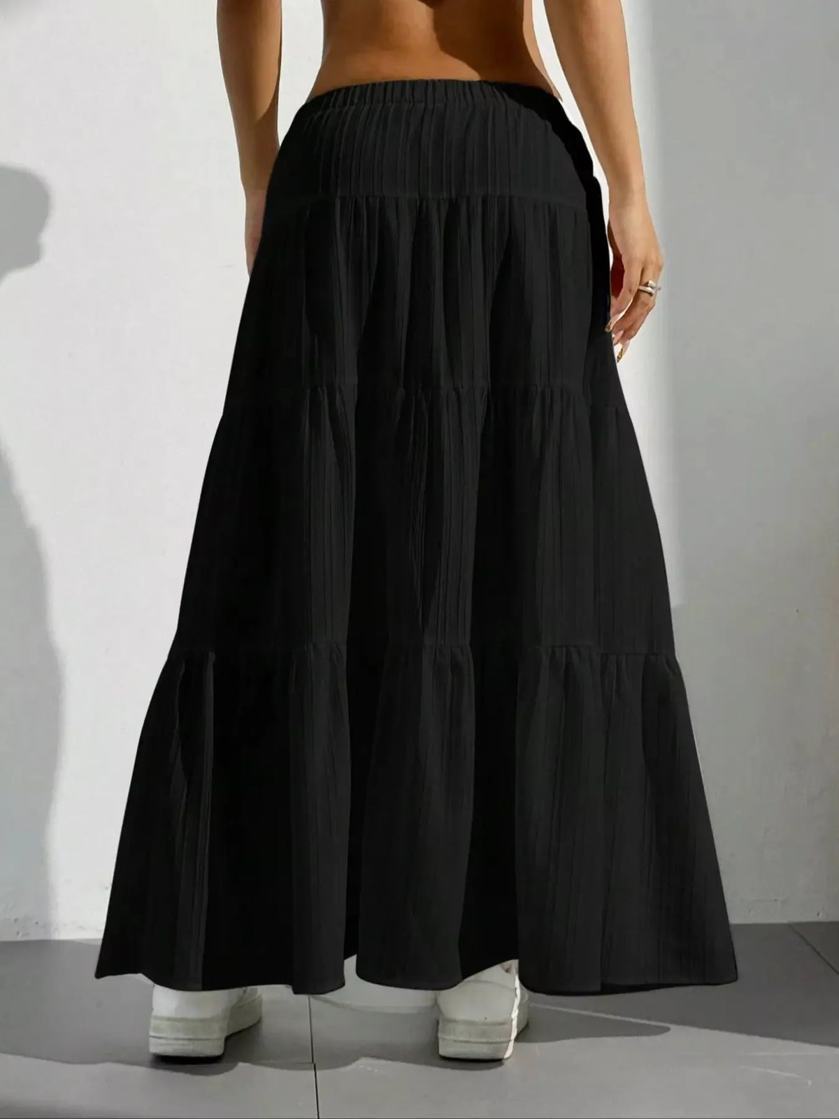 Flowy Tiered Maxi Skirt - Black - View 11