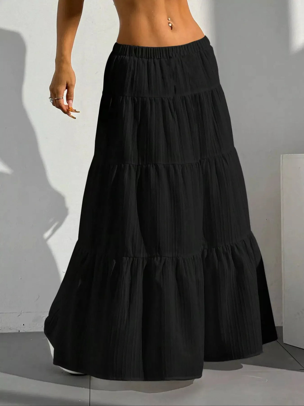 Flowy Tiered Maxi Skirt - Black - View 9