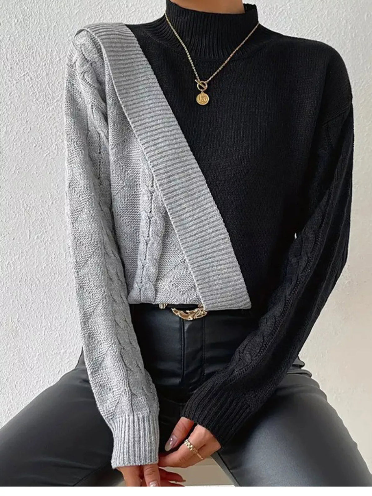 Color Block Cable Knit Mock Neck Sweater - Gray - View 3