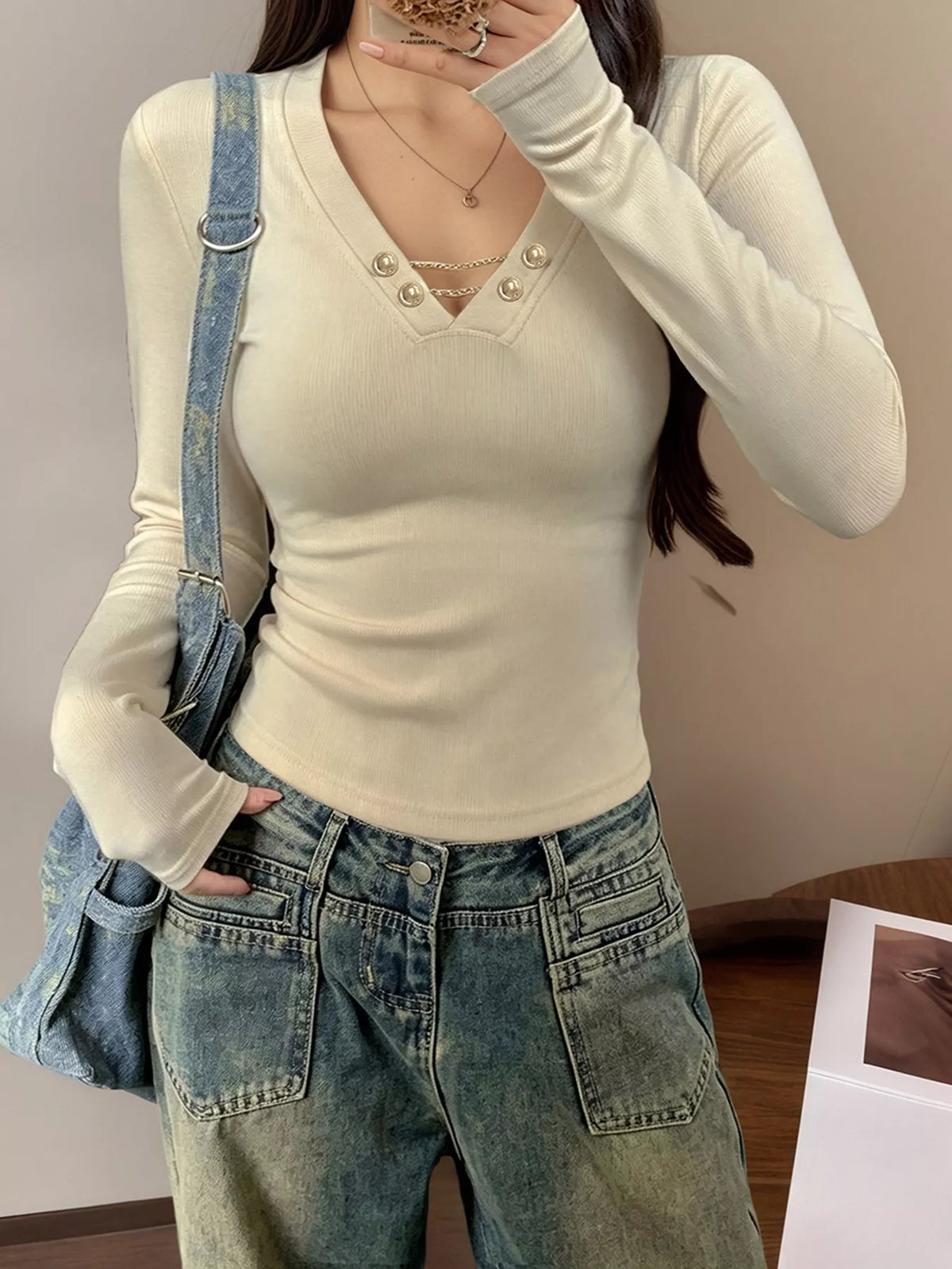 Decorative Pearl Buttons V-Neck Long Sleeve T-Shirt - Khaki - View 2