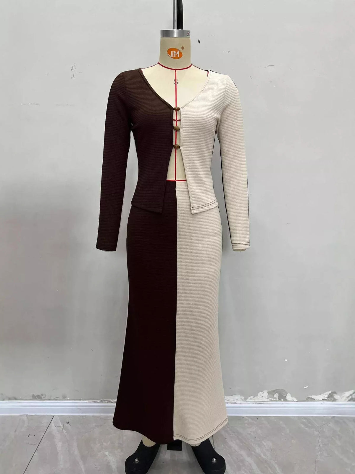 Two-Tone Long Sleeve Top and Maxi Skirt Set - Apricot - View 5