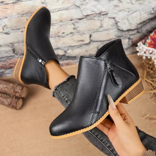 Size Zipper Block Heels Boots - Black - View 2