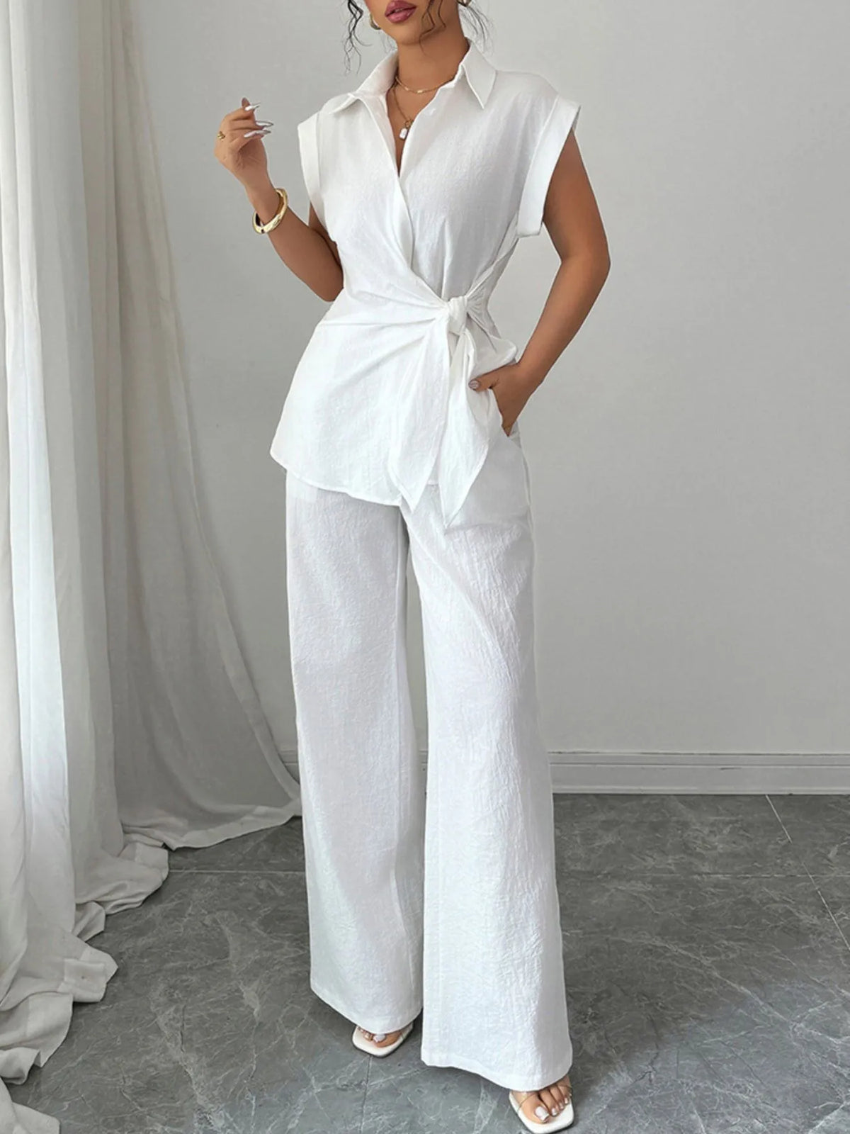 Collared Neck Cap Sleeve Top and Pants Set - Off-white - View 2