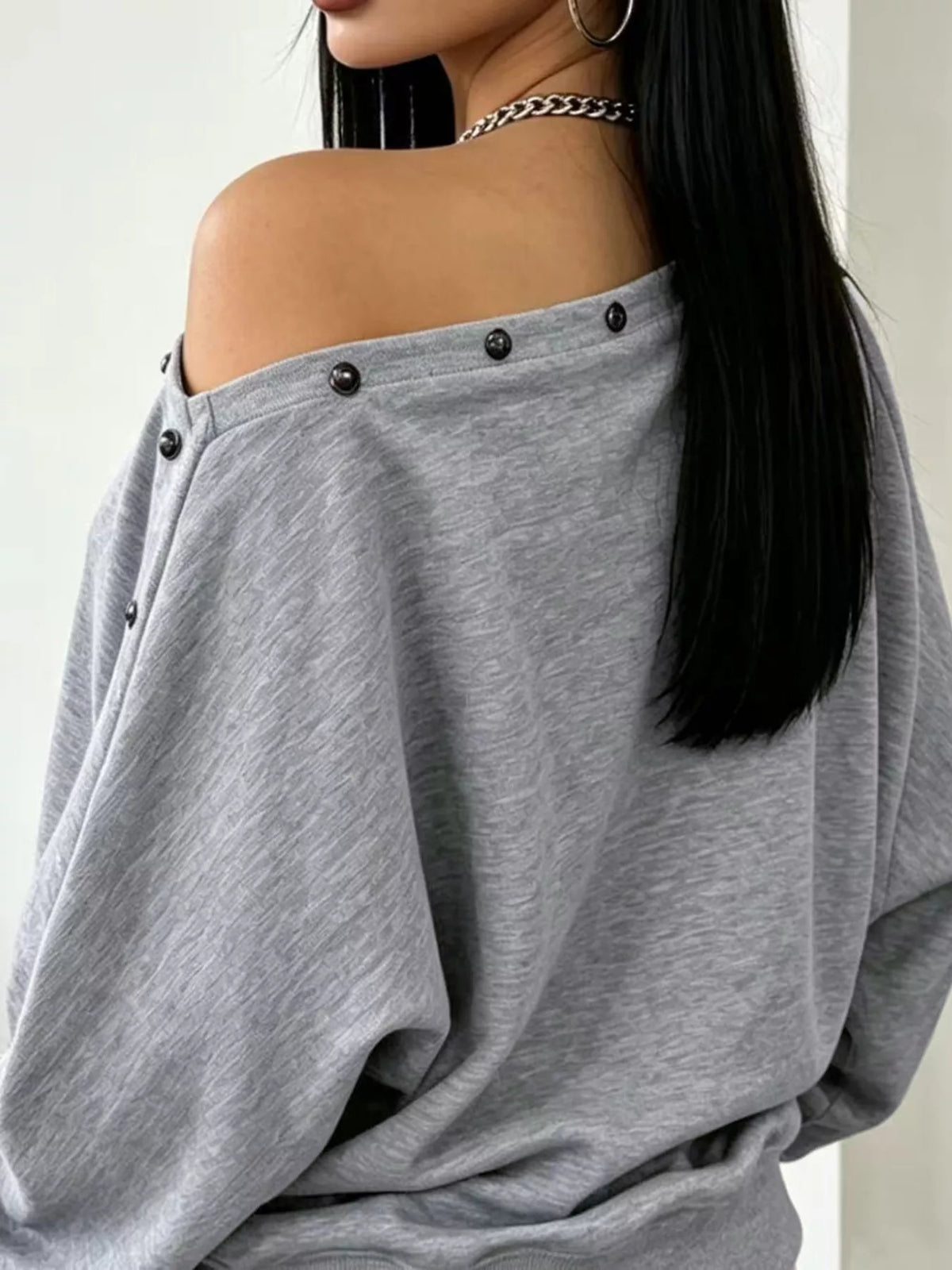 Studded Off Shoulder Long Sleeve T-Shirt - Light Gray - View 5