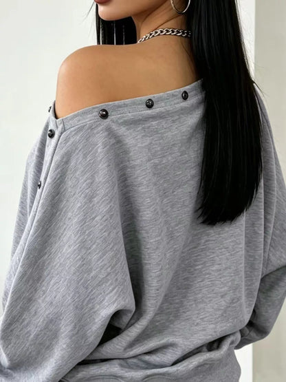 Studded Off Shoulder Long Sleeve T-Shirt - Light Gray - View 5