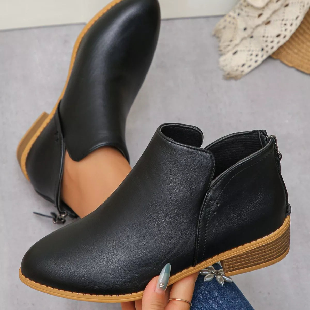 Point Toe Block Heels Boots - Black - View 31