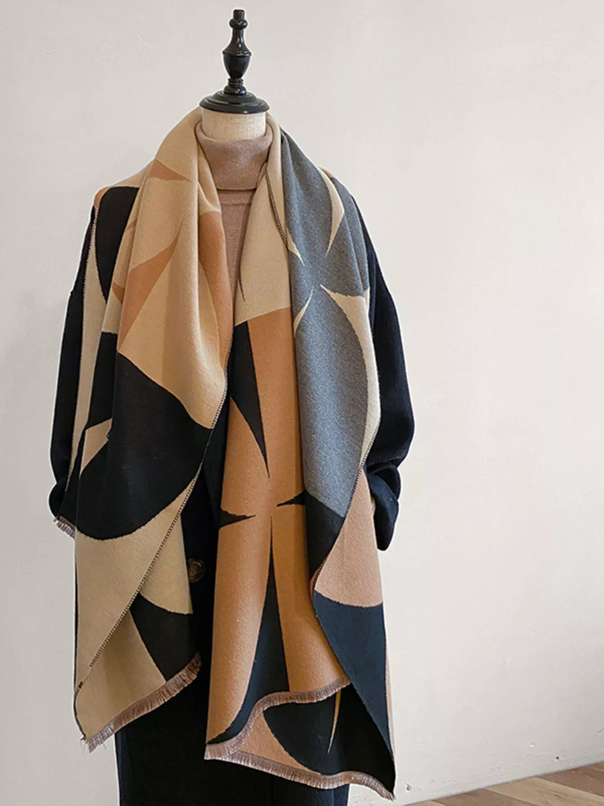 Contrast Raw Hem Scarf - Khaki - View 6