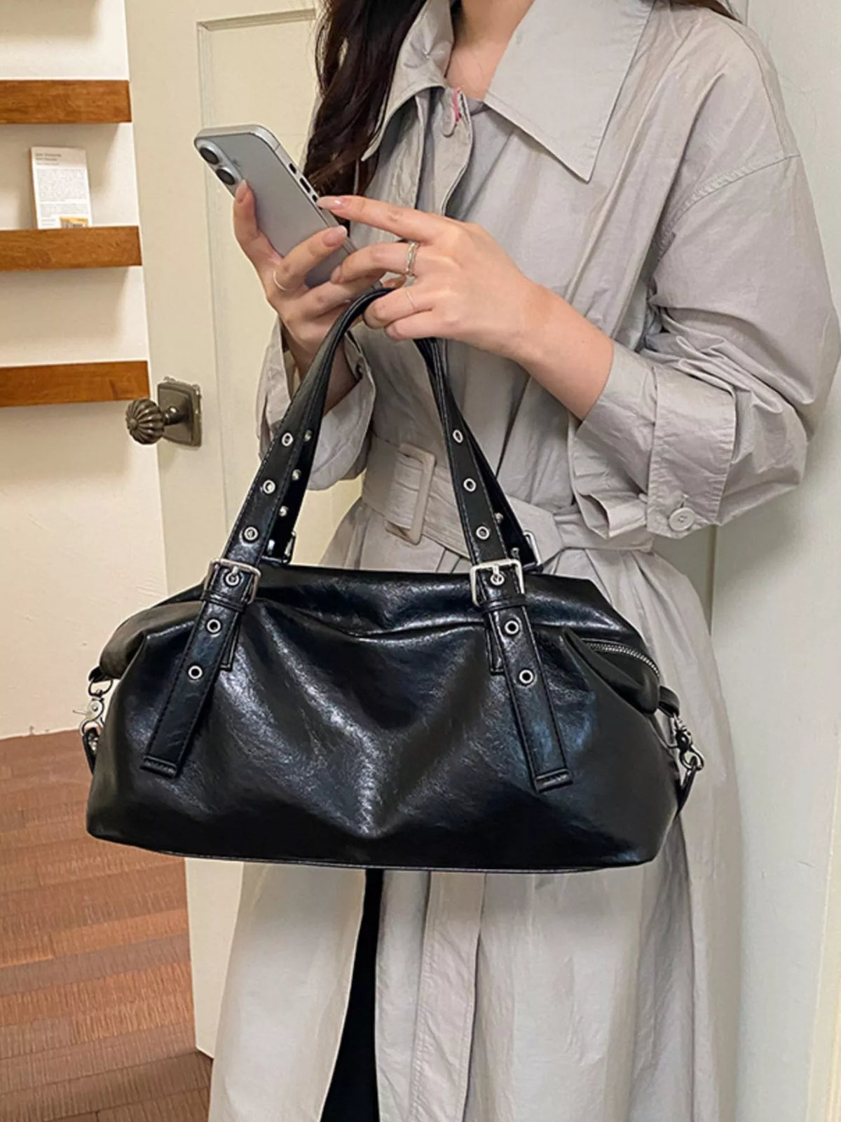 PU Leather Shoulder Bag - Black - View 6