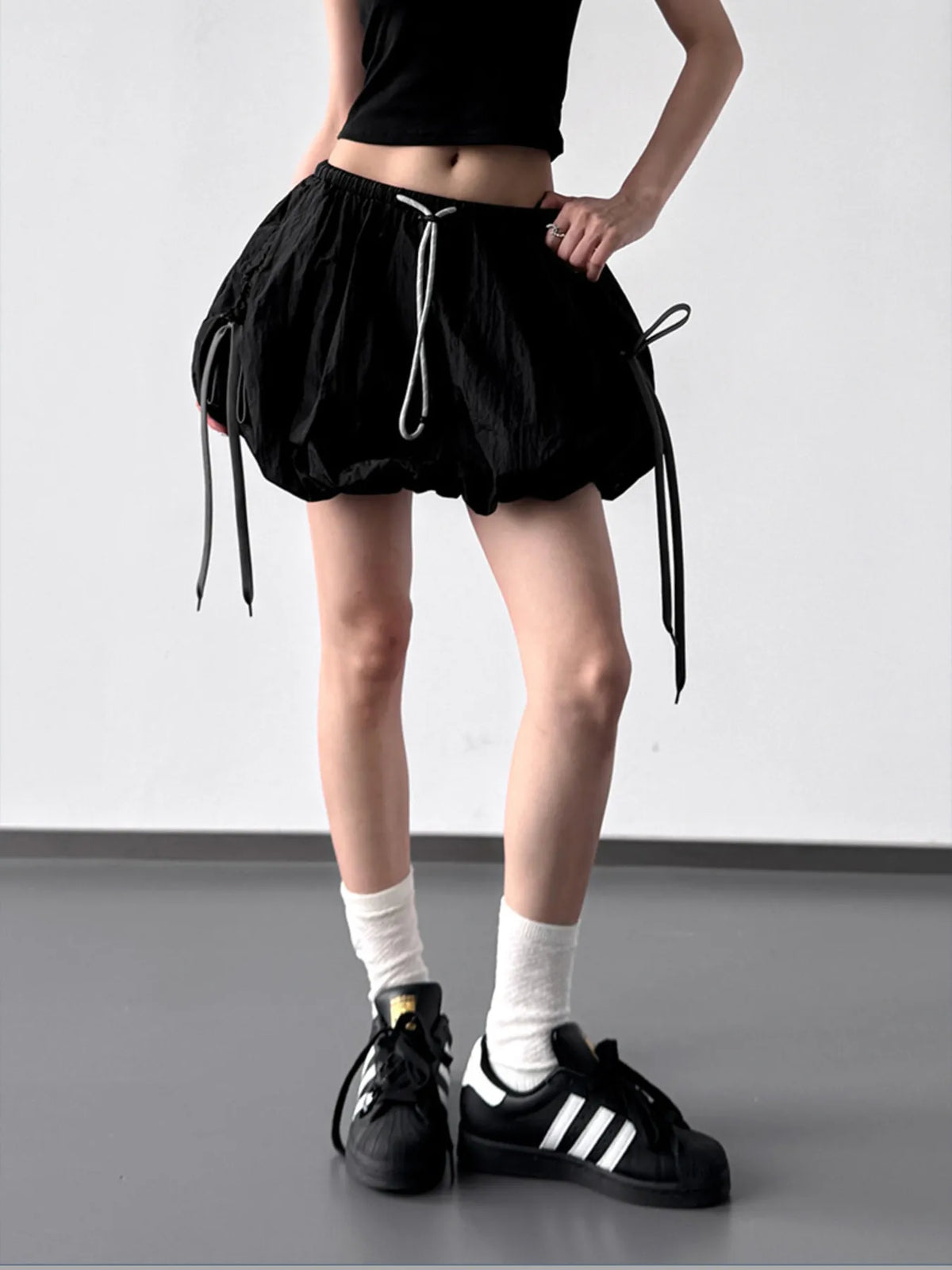 Bubble Drawstring Casual Shorts - Black - View 3