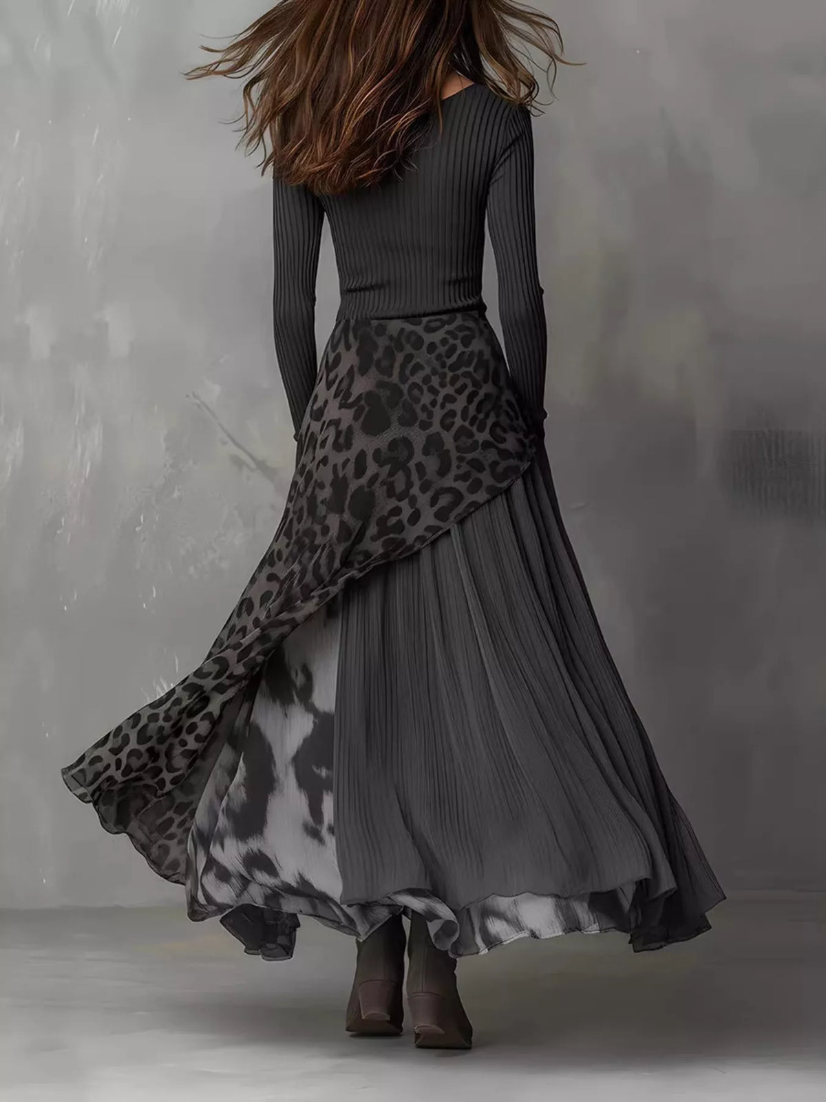 Ribbed Knit Leopard Print Patchwork Maxi Dress - Black - View 2