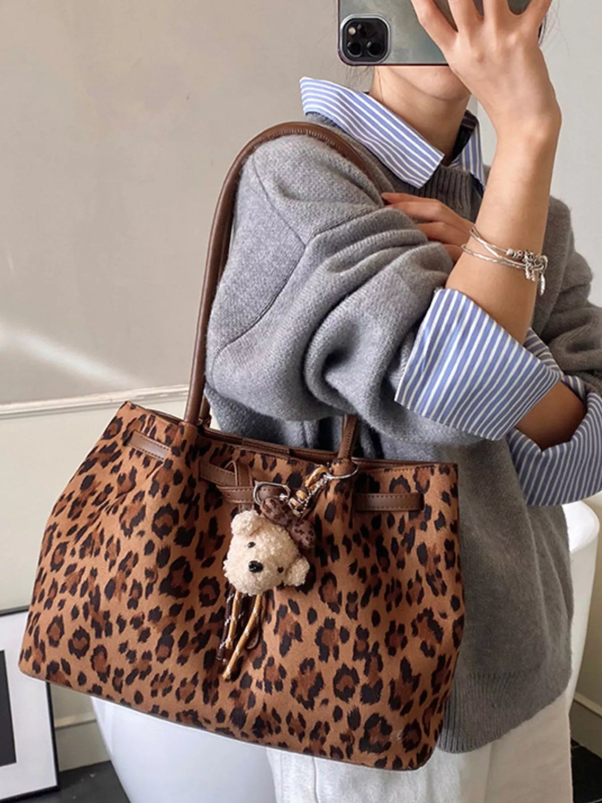Leopard Print Shoulder Bag - Leopard - View 7