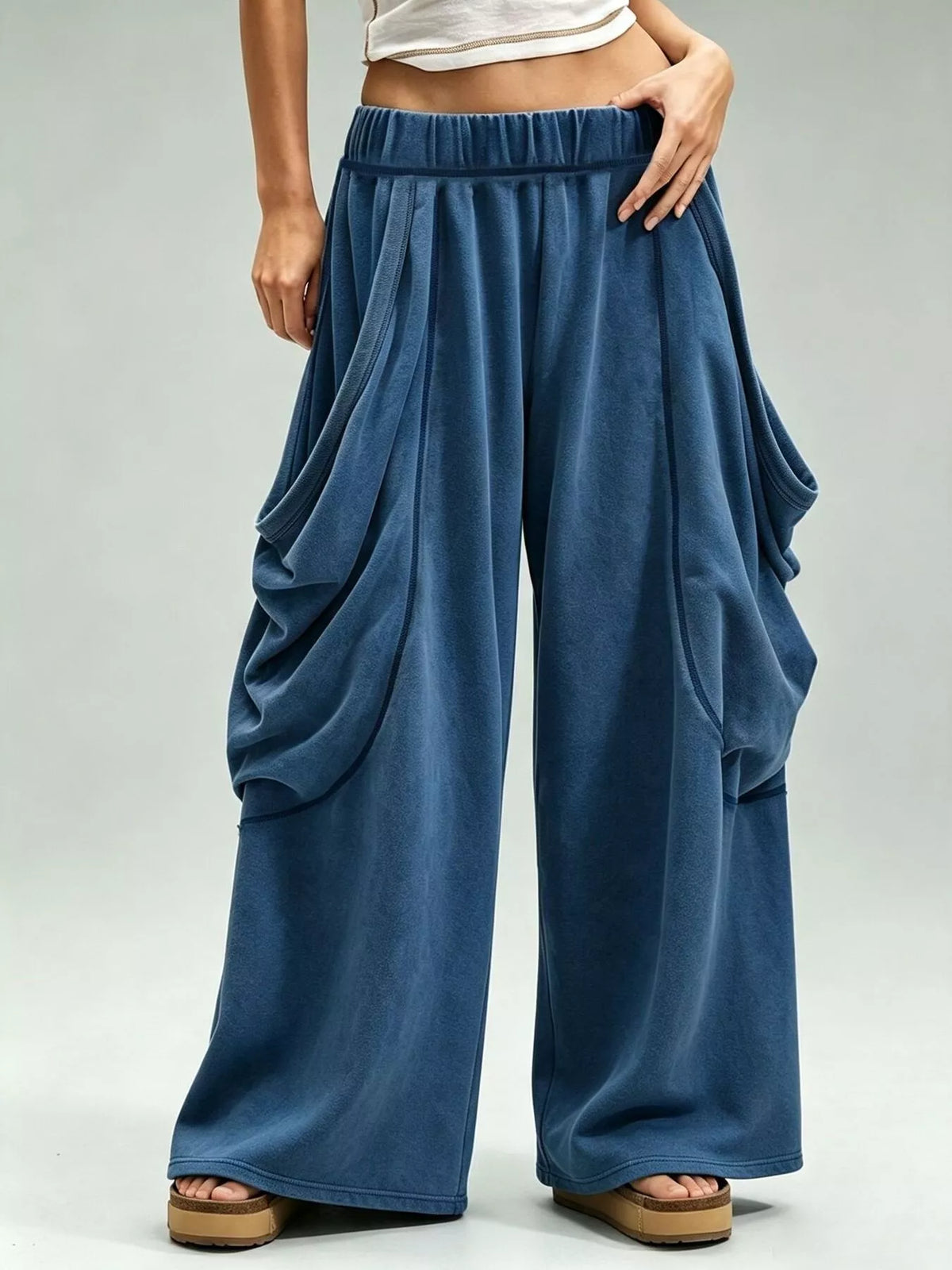 Oversized Wide-Leg Cargo Pants - Blue - View 1