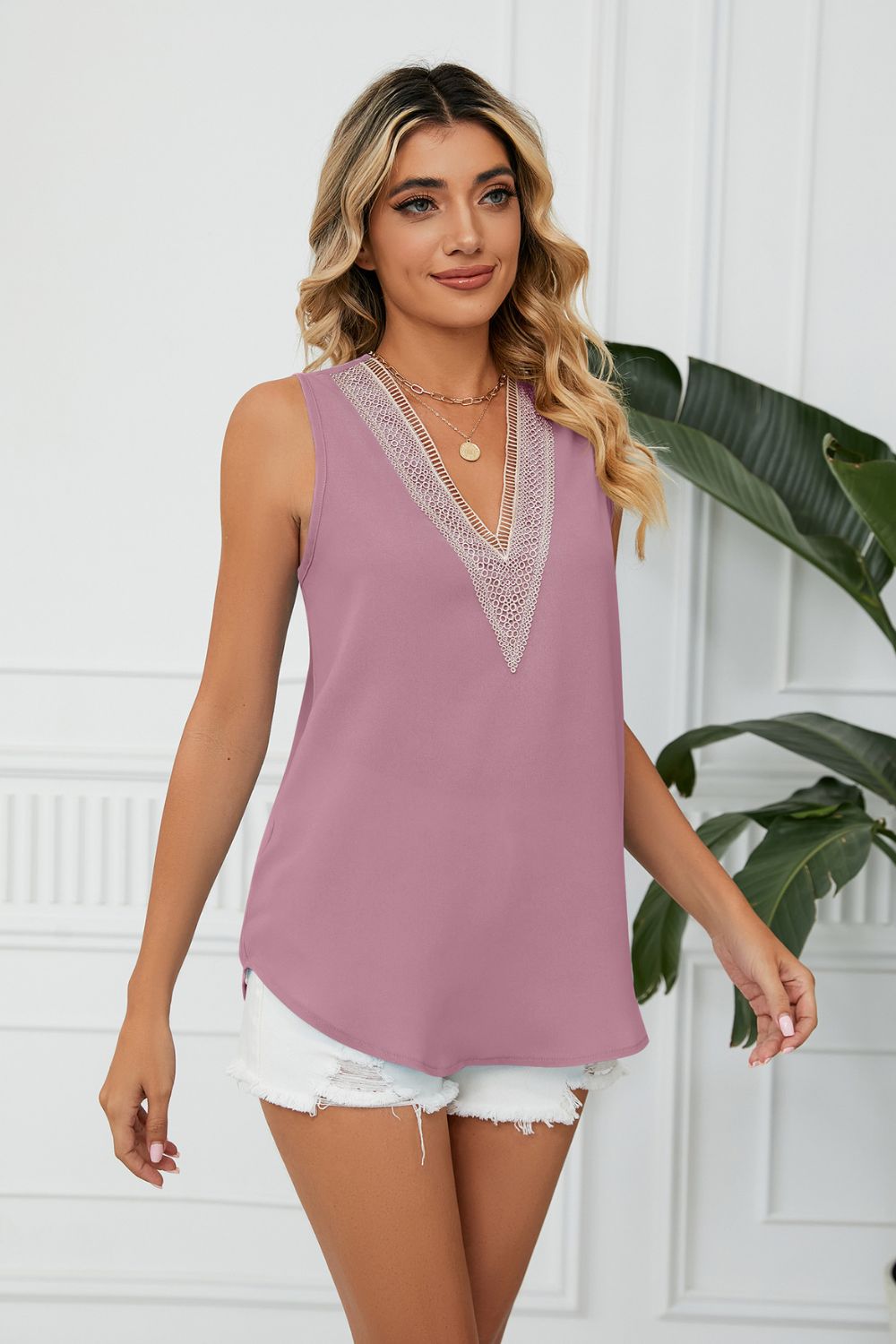 Contrast Trim Plunge Sleeveless Blouse - Moonlit Mauve - View 22