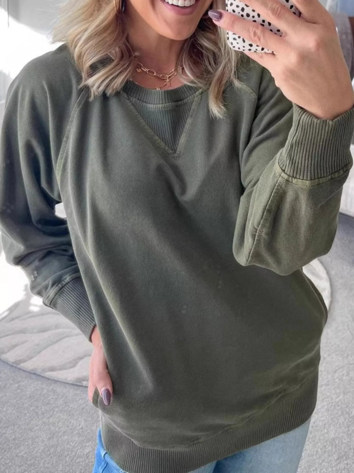 Crew Neck Raglan Sleeve Sweatshirt - Army Green - View 6