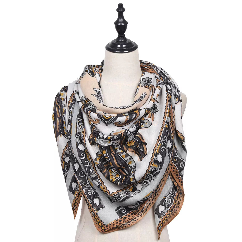 Elegant Vintage Paisley Print Square Silk-Feel Scarf