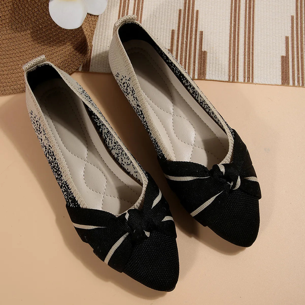 Contrast Point Toe Flats Slip-Ons - Black - View 8