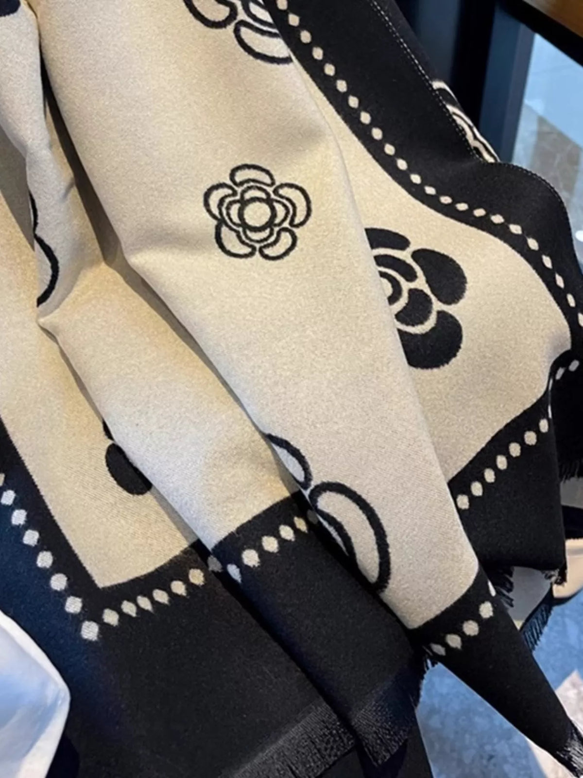 Floral Pattern Raw Hem Scarf - Black - View 3