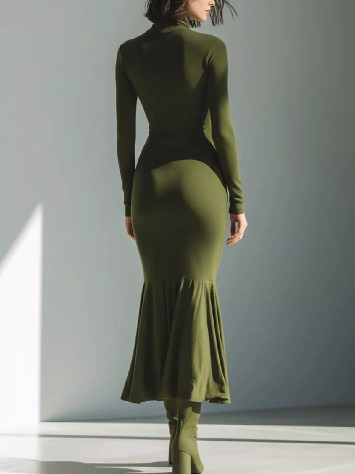 Full Size Slit Turtleneck Ruched Bodycon Mermaid Dress Plus Size - Army Green - View 3