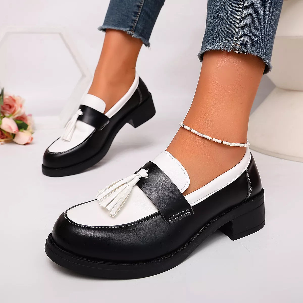 Round Toe Block Heels Loafers - Black - View 2