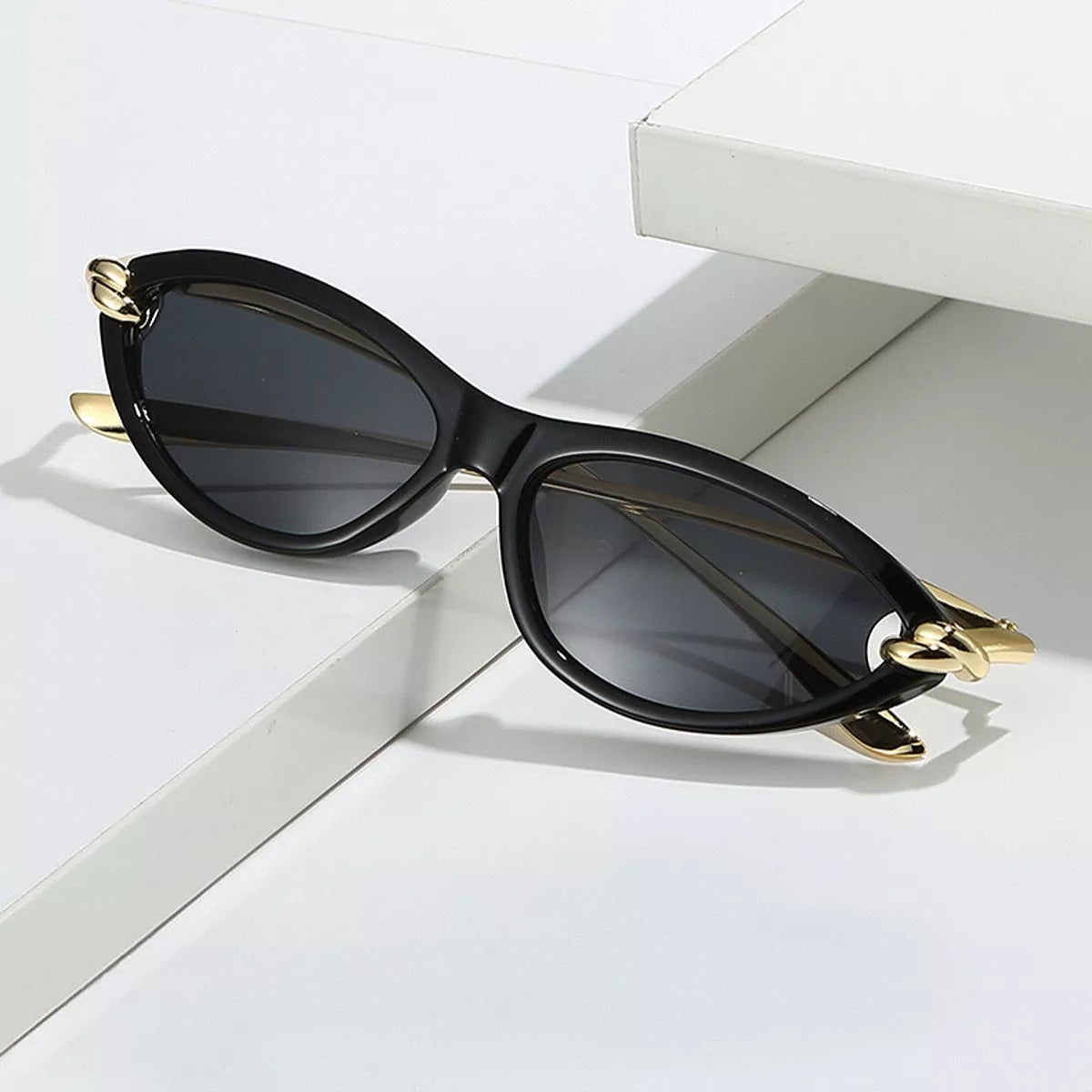 Cat-Eye Sunglasses - Black - View 3