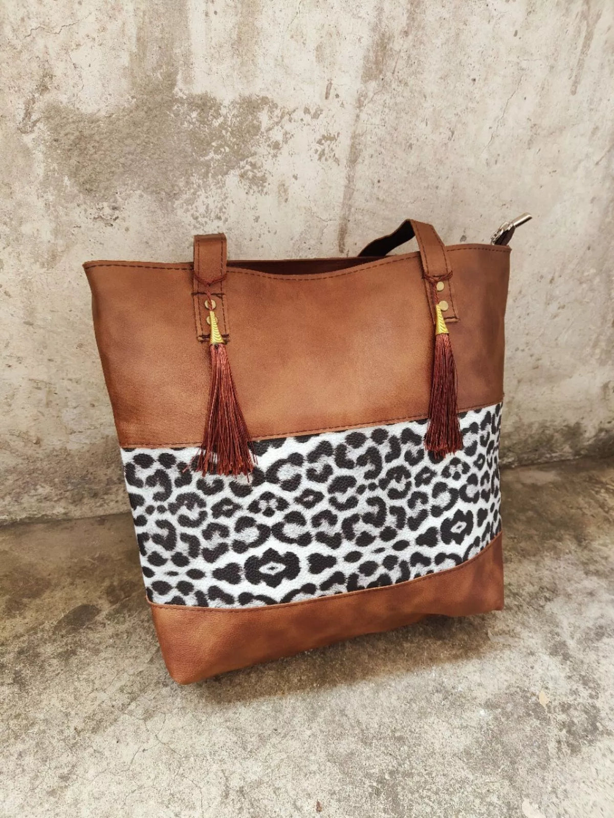 Tassel Leopard Tote Bag - Caramel - View 1
