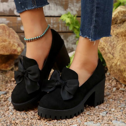 Round Toe Block Heels Pumps - Black - View 1