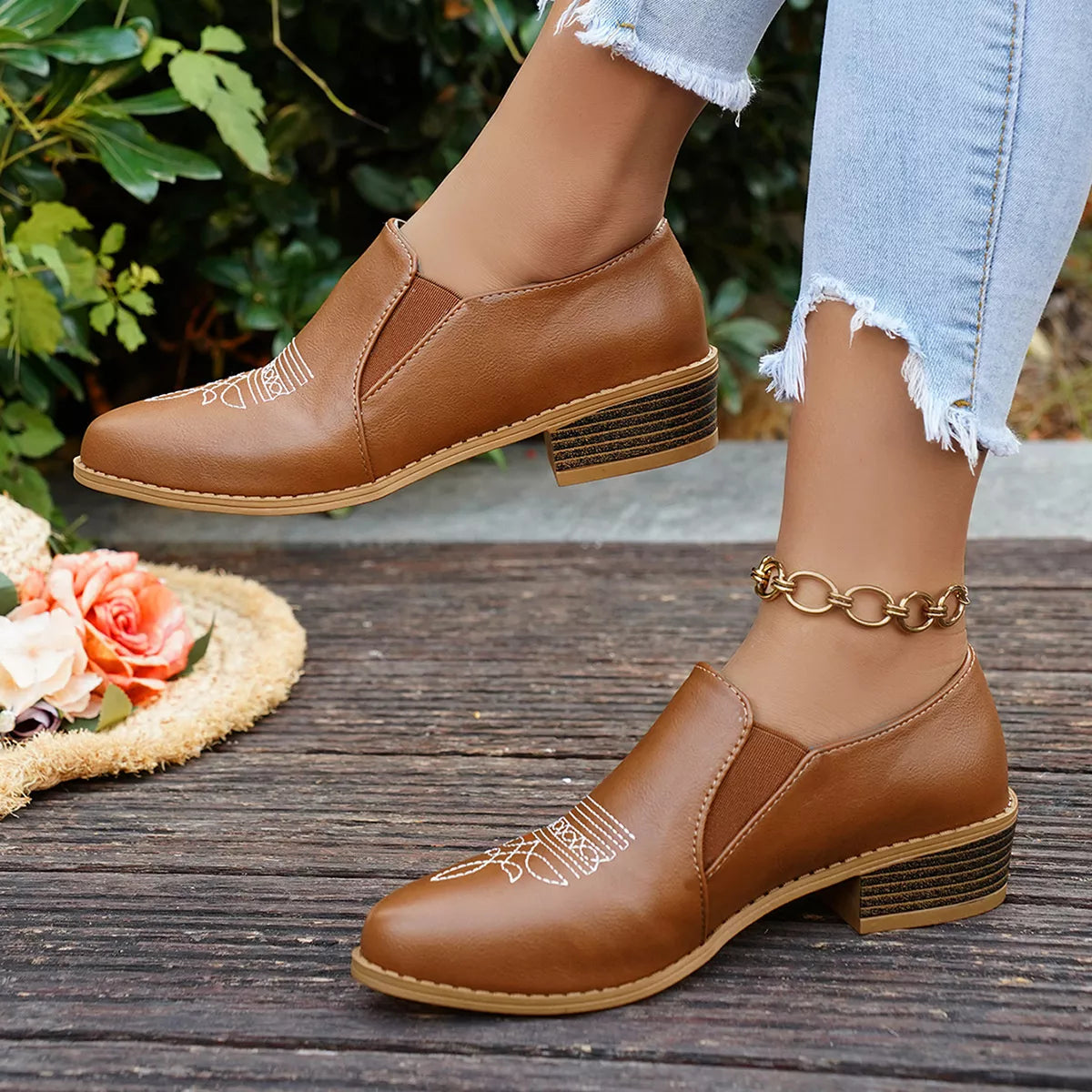 Point Toe Block Heels Loafers - Brown - View 4