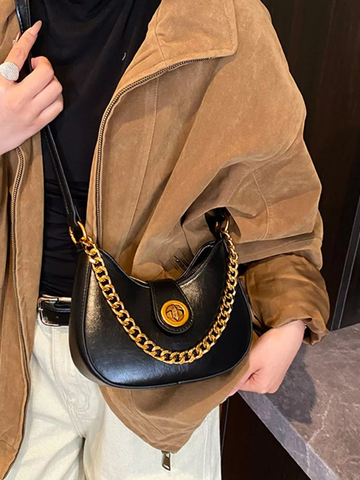 Chain Accent Shoulder Bag - Black - View 3